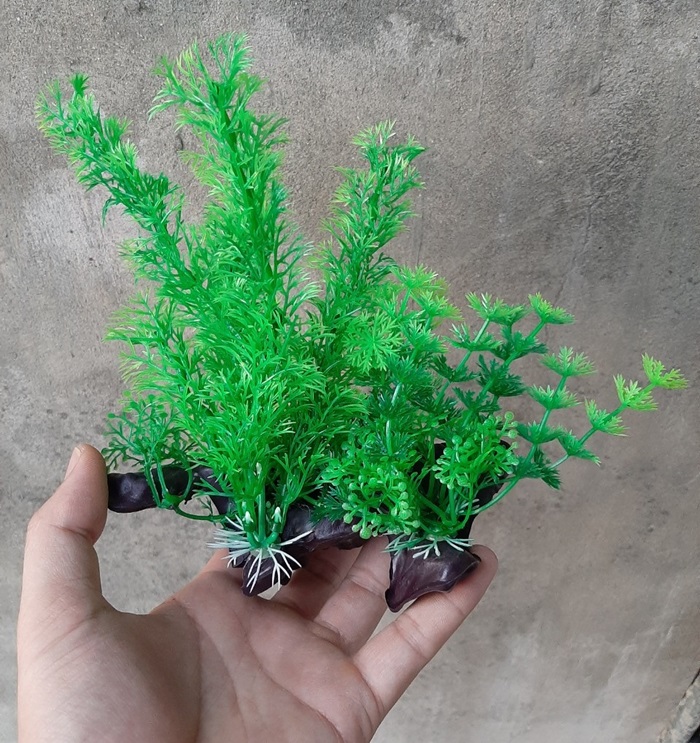 Artificial Aquarium Grass Plant with Rock Base – Green Decoration